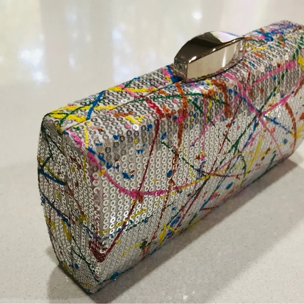 Sondra Roberts Hard Case Sequin Clutch - Picture 5 of 5
